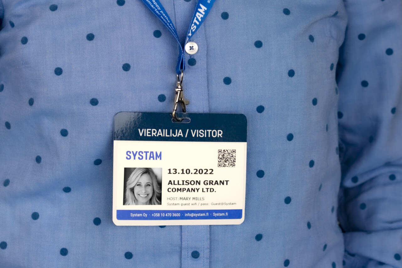 Valitse vierailijakortti, joka oikeasti lisää turvallisuutta
